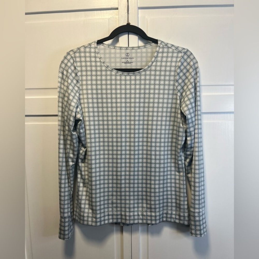Lands End Women’s Long Sleeve Shirt Size Women’s Medium Color Gray Snd White